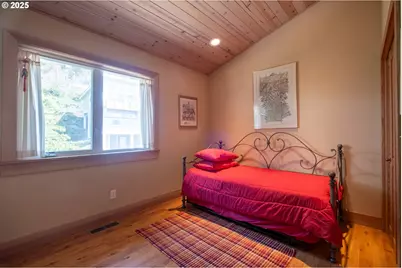 925 Happy Camp Rd, Tillamook, OR 97141 - Photo 34