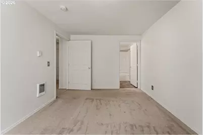 661 NE 162nd Ave #301, Portland, OR 97230 - Photo 22