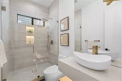 590 W U St, Washougal, WA 98671 - Photo 20