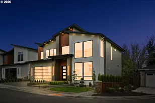 590 W U St, Washougal, WA 98671 - Photo 4