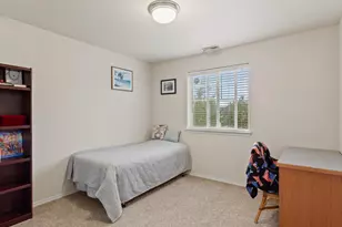 3273 Oxford St, Woodburn, OR 97071 - Photo 36