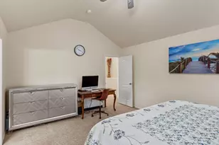 3273 Oxford St, Woodburn, OR 97071 - Photo 32