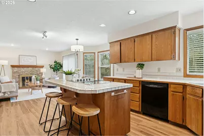 13260 SW Snowshoe Ln, Beaverton, OR 97008 - Photo 6