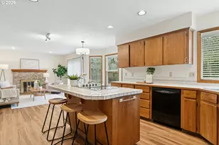 13260 SW Snowshoe Ln, Beaverton, OR 97008 - Photo 6