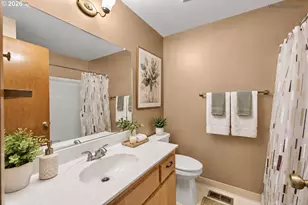 15404 NE Eugene St, Portland, OR 97230 - Photo 18