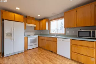 13111 NE 37th St, Vancouver, WA 98682 - Photo 14