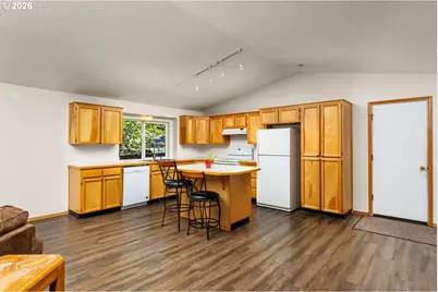 1421 I St, Washougal, WA 98671 - Photo 6