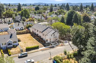 7692 N Montana Ave, Portland, OR 97035 - Photo 14
