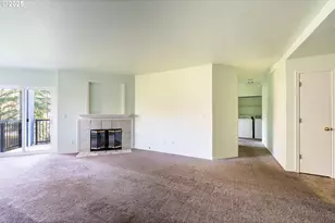 8720 SW Tualatin Rd, Tualatin, OR 97062 - Photo 12