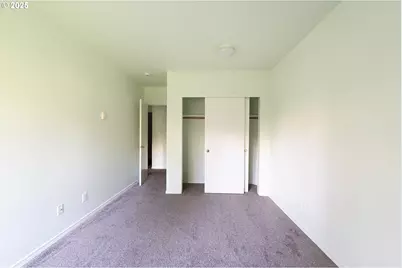 8720 SW Tualatin Rd #206, Tualatin, OR 97062 - Photo 36