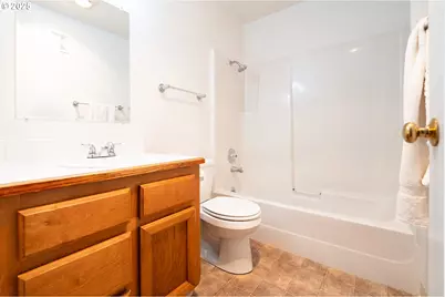 8720 SW Tualatin Rd #206, Tualatin, OR 97062 - Photo 30