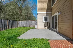 1107 NE Station Ct, Hillsboro, OR 97006 - Photo 28