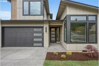 750 N V St, Washougal, WA 98671 - Photo 2