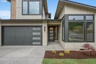 750 N V St, Washougal, WA 98671 - Photo 2