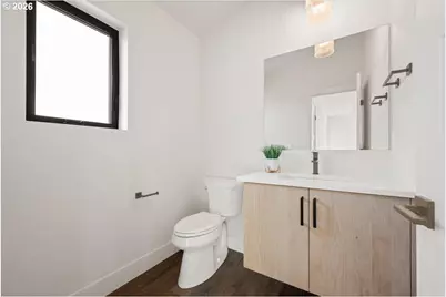 750 N V St, Washougal, WA 98671 - Photo 40