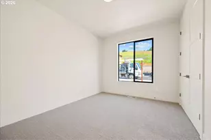 750 N V St, Washougal, WA 98671 - Photo 32