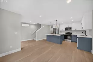 10955 NE Wygant St, Portland, OR 97220 - Photo 12