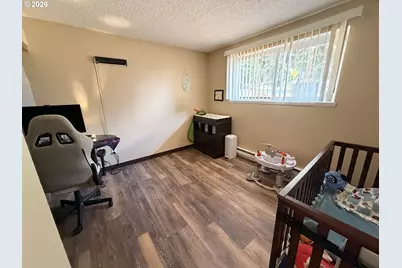 21123 SE Morrison St, Gresham, OR 97030 - Photo 10