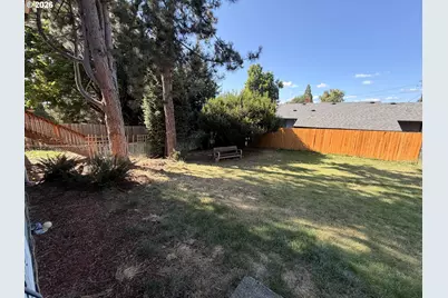 21123 SE Morrison St, Gresham, OR 97030 - Photo 38