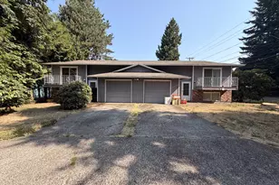 21123 SE Morrison St, Gresham, OR 97030 - Photo 2