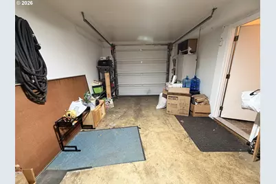 21123 SE Morrison St, Gresham, OR 97030 - Photo 36