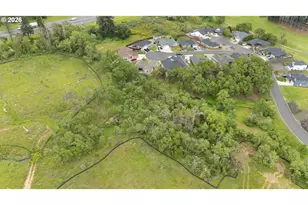 725 Slazenger Ct, Sutherlin, OR 97479 - Photo 28