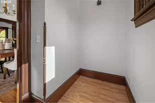 102 NE Monroe St, Portland, OR 97212 - Photo 16
