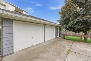 7660 SW 74th Ave, Portland, OR 97223 - Photo 34