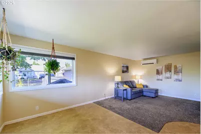 1144 Juniper St, Junction City, OR 97448 - Photo 10
