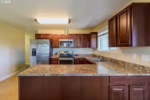1144 Juniper St, Junction City, OR 97448 - Photo 14