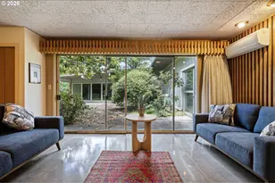 2255 Alder St, Eugene, OR 97405 - Photo 36