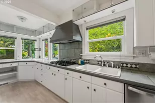 3037 NE Skidmore St, Portland, OR 97211 - Photo 14