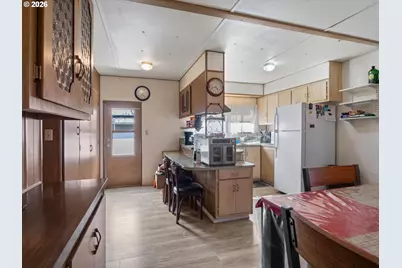 4882 Lancaster Dr #14, Salem, OR 97305 - Photo 24