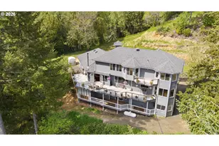 95037 Haynes Way Ln, North Bend, OR 97459 - Photo 2