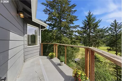95037 Haynes Way Ln, North Bend, OR 97459 - Photo 30