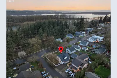 2207 SW 6th Ave, Camas, WA 98607 - Photo 2