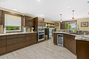 801 S Park St, Carlton, OR 97111 - Photo 26