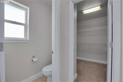 812 N 27th Ave, Cornelius, OR 97113 - Photo 24