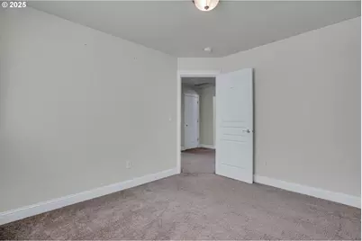 812 N 27th Ave, Cornelius, OR 97113 - Photo 42