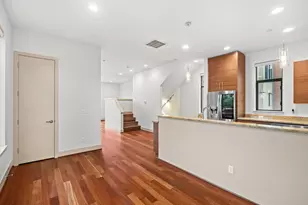 1742 NW Riverscape St, Portland, OR 97209 - Photo 10