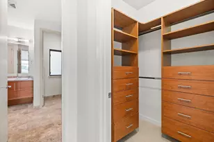 1742 NW Riverscape St, Portland, OR 97209 - Photo 14