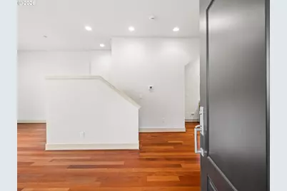 1742 NW Riverscape St #1742, Portland, OR 97209 - Photo 4