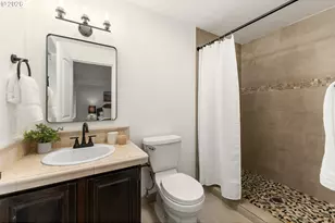 9725 SW New Forest Dr, Beaverton, OR 97008 - Photo 8