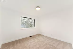 9725 SW New Forest Dr, Beaverton, OR 97008 - Photo 12