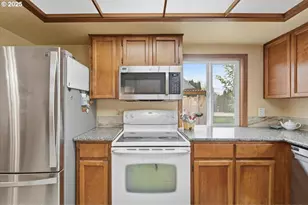 9105 NE 68th St, Vancouver, WA 98662 - Photo 14