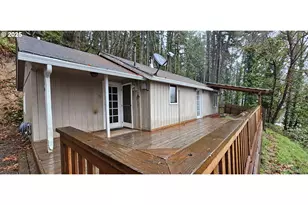 420 W D Ave, Drain, OR 97435 - Photo 2
