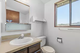 117 Manteca Dr, Kelso, WA 98626 - Photo 24