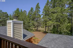 1009 Royal Saint George Dr, Florence, OR 97439 - Photo 28