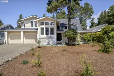 1009 Royal Saint George Dr, Florence, OR 97439 - Photo 2