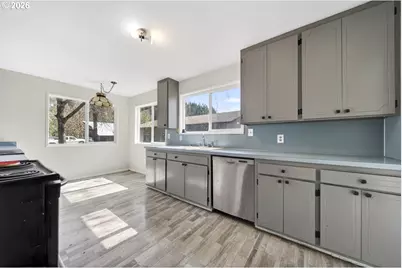 1355 Days Creek Cutoff Rd, Myrtle Creek, OR 97457 - Photo 20